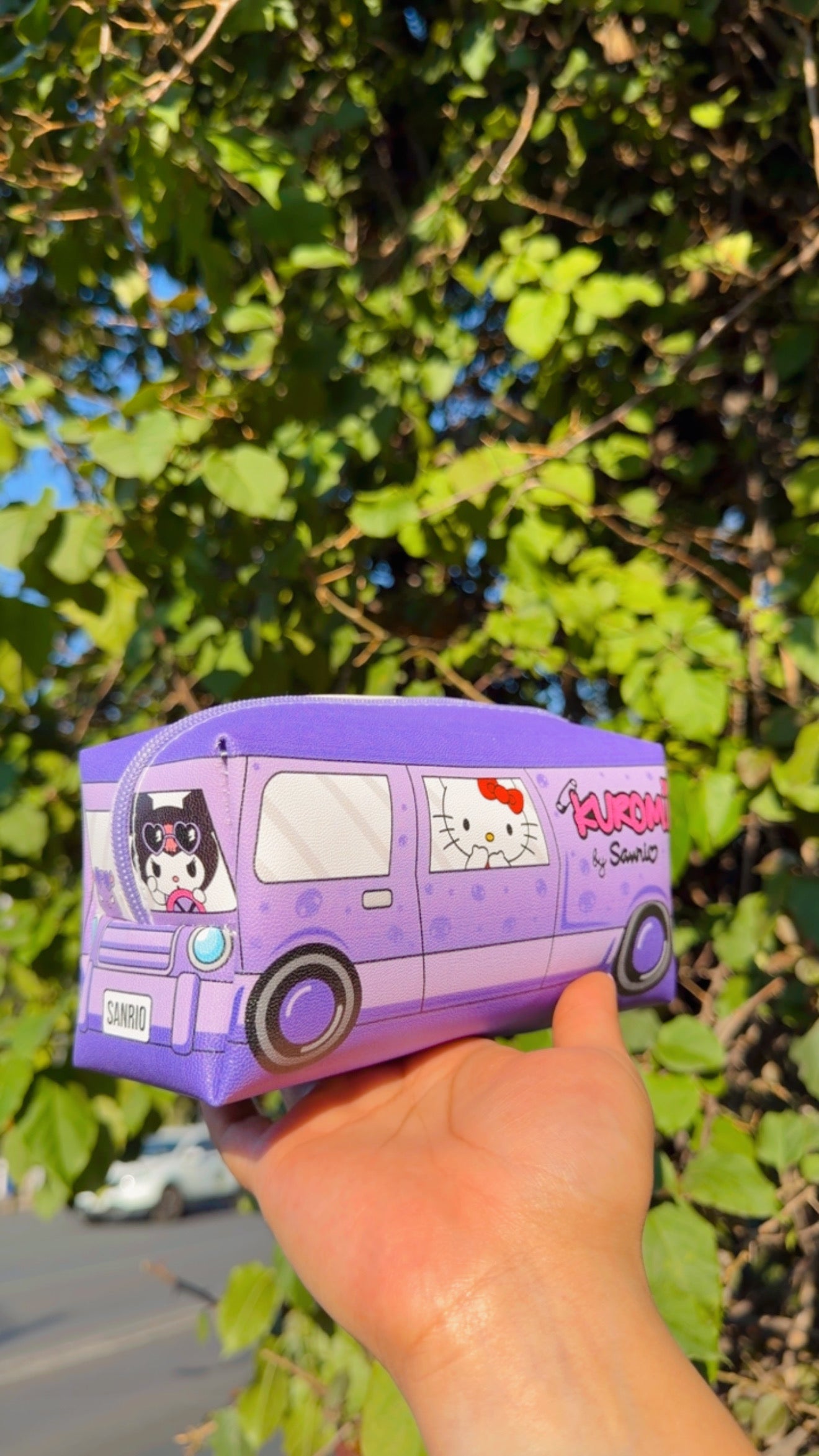 LIENZOS SANRIO BUS