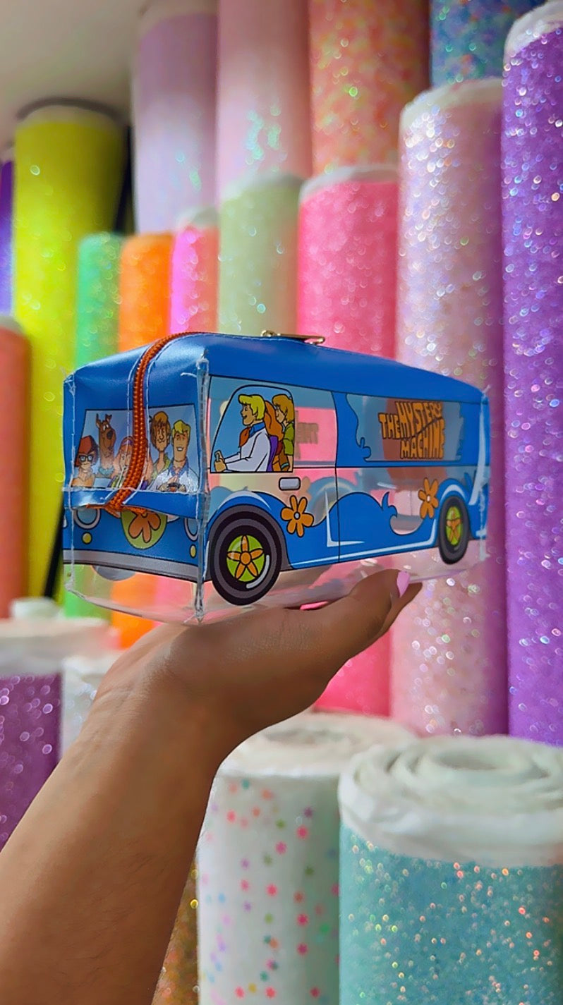 LIENZO TRANSPARENTE BUS PERSONAJES